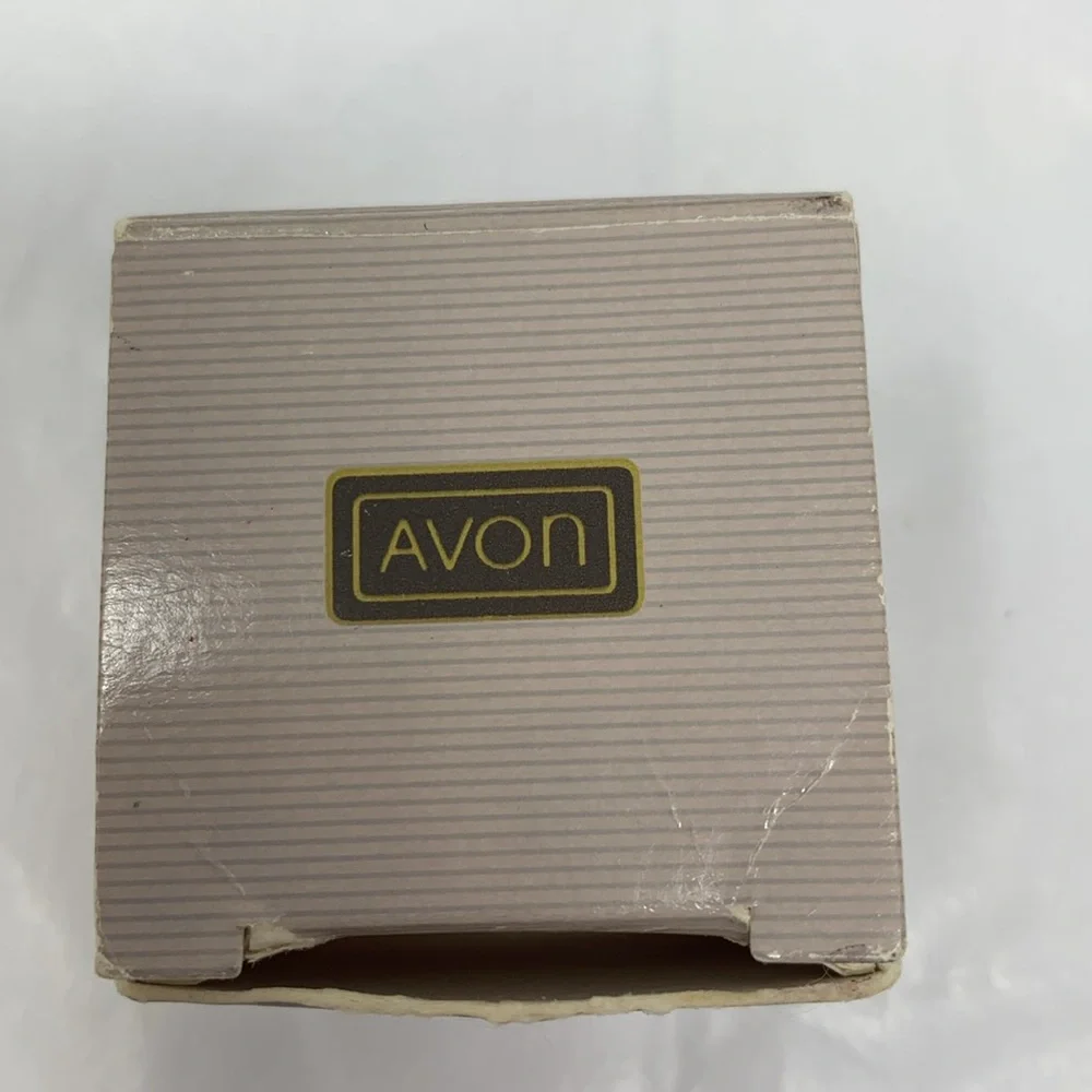 Vintage Avon Gold Tone Mother of Pearl Rhinestone Clip On Earrings Bridal
